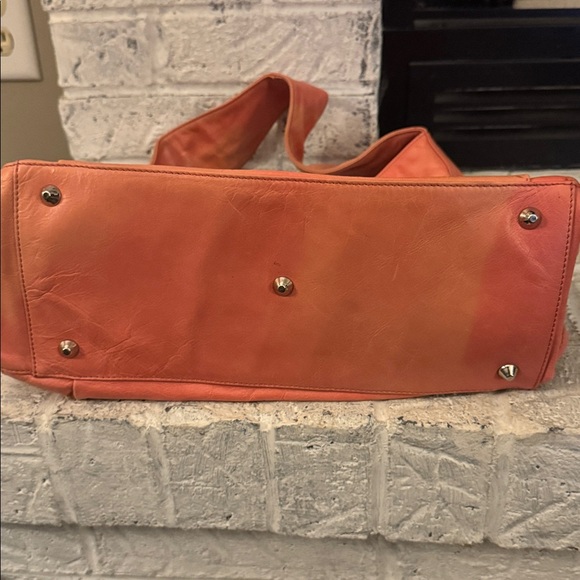 Hobo Women's Coral Leather Bag - Picture 5 of 7